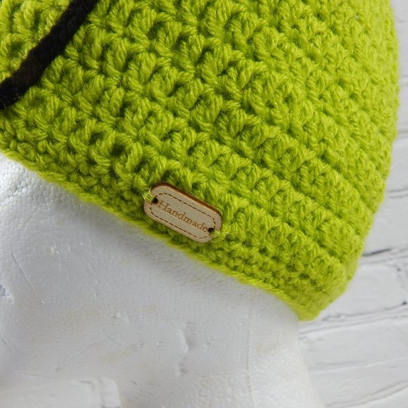 The Grinch Crocheted Handmade Beanie Size L - Picture 4 of 6